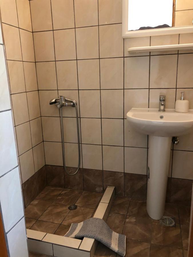 Hotel Apelati Keri Exteriér fotografie